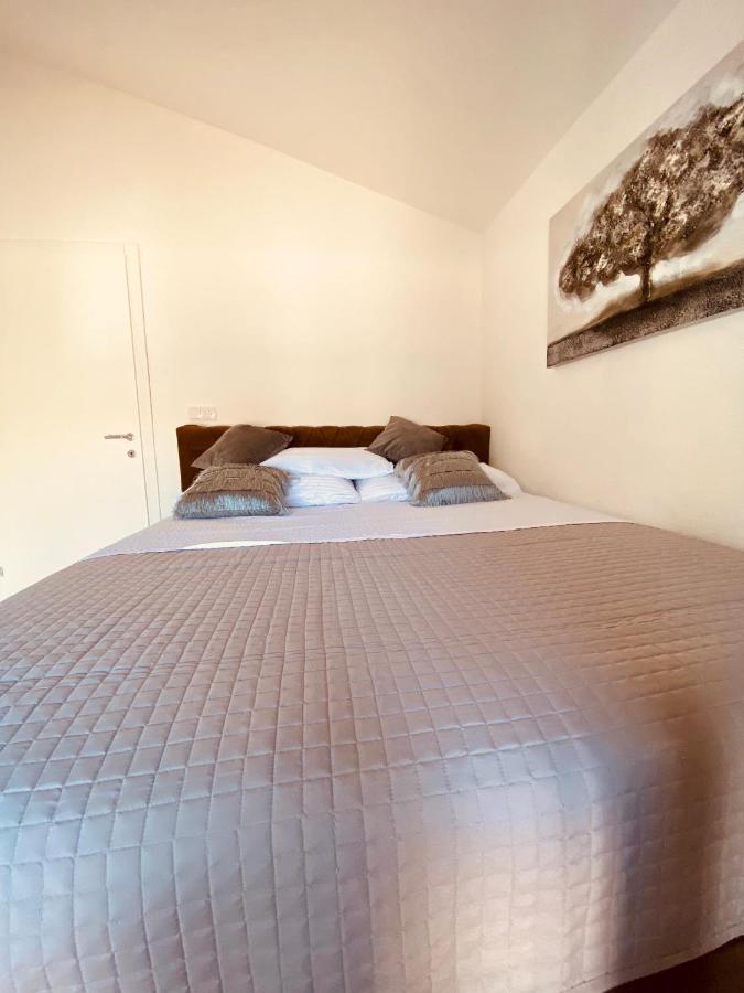 Apartment Elena Donji Okrug  Dış mekan fotoğraf