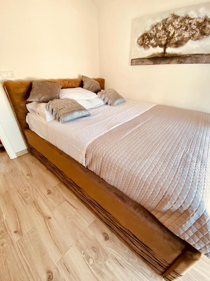 Apartment Elena Donji Okrug  Dış mekan fotoğraf