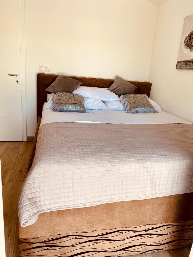 Apartment Elena Donji Okrug  Dış mekan fotoğraf